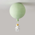 Lámparas de techo para niños con LED en el diseño del mundo y los astronautas
