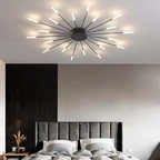 Lámpara de techo moderna con varios brazos de luz para una iluminación potente y elegante.