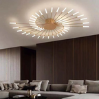 Lámpara de techo moderna con varios brazos de luz para una iluminación potente y elegante.