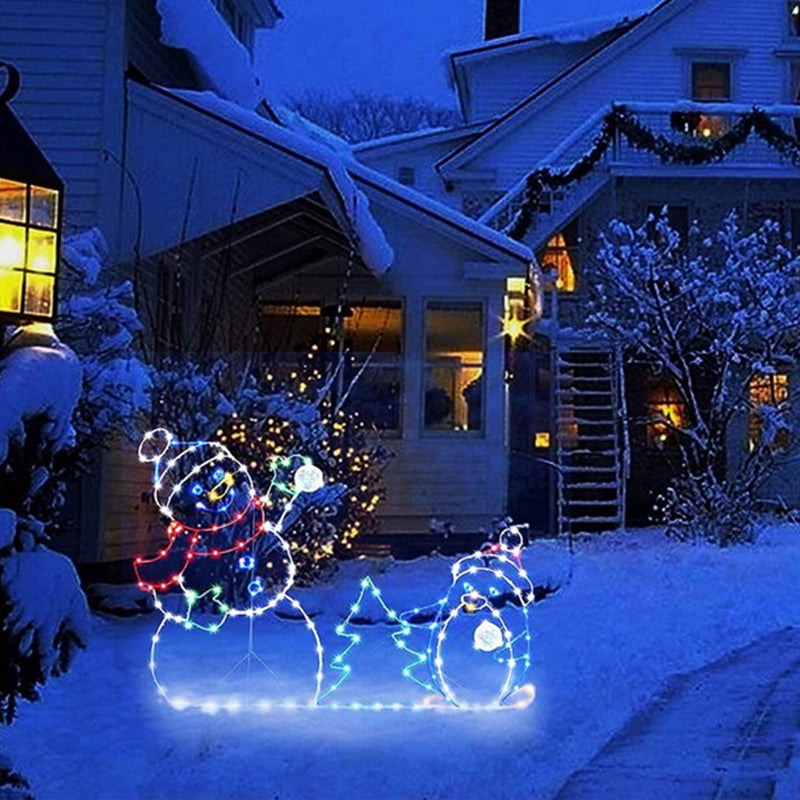 Animated LED Snowball Fight Light | Decoración navideña exterior con muñeco de nieve y pingüino