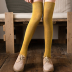 Calcetines de lana por encima de la rodilla
