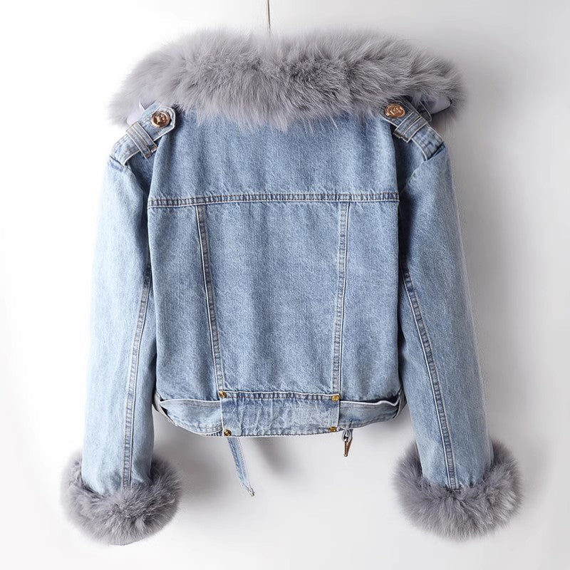 Chaqueta corta elegante para mujer con cuello desmontable
