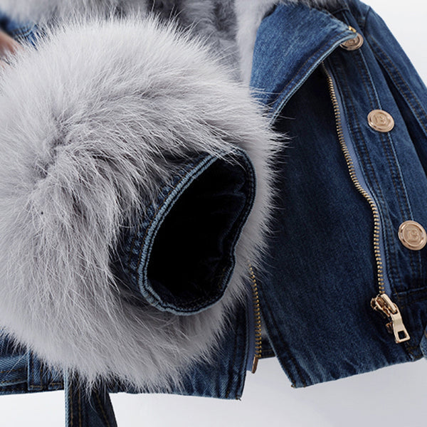 Chaqueta corta elegante para mujer con cuello desmontable