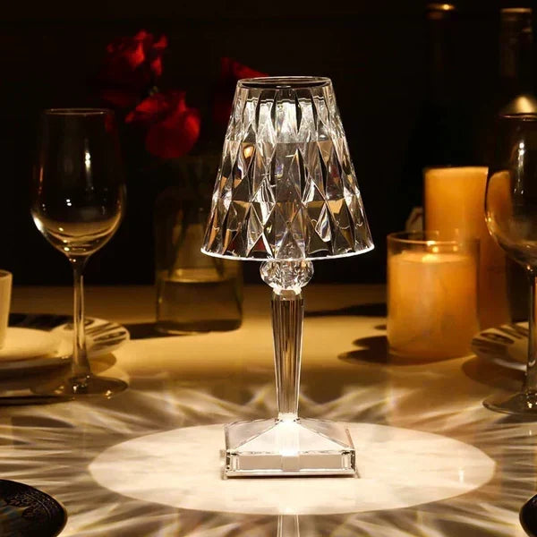 Lámpara de Mesa Moderna Brillante con Cristal y Manejo Sencillo
