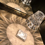 Lámpara de Mesa Moderna Brillante con Cristal y Manejo Sencillo