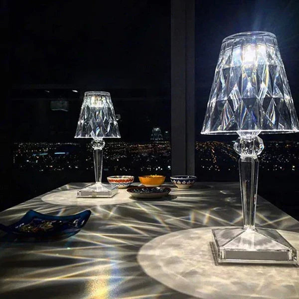 Lámpara de Mesa Moderna Brillante con Cristal y Manejo Sencillo