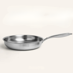 Sartén de titanio para inducción – martillada, resistente y elegante