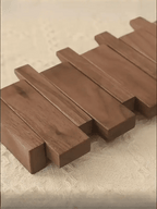 Perchero de pared de madera con forma de piano, diseño elegante y madera duradera