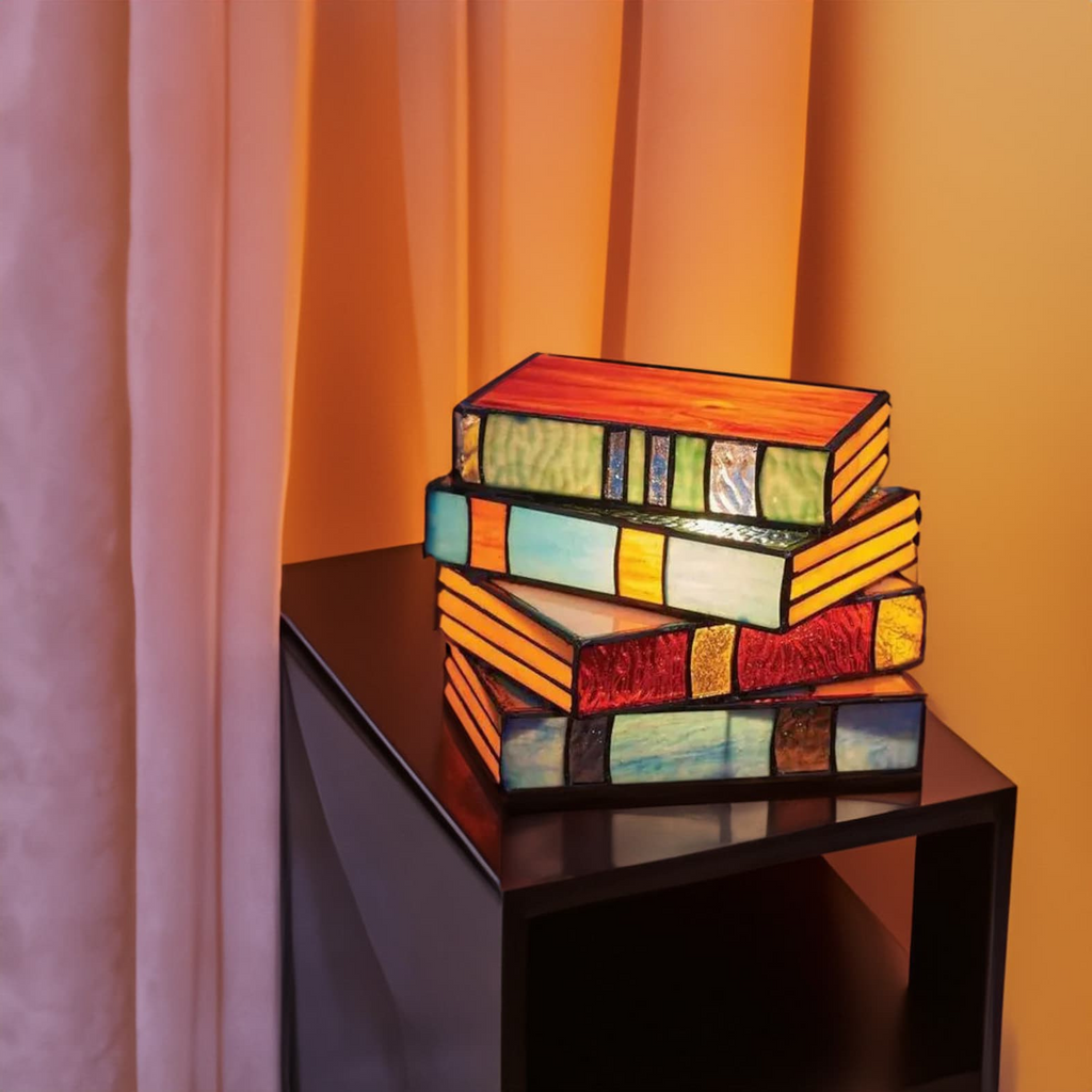 Lámpara de libros