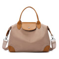 LuxeCarry Tote: Bolso de hombro chic y práctico