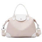 LuxeCarry Tote: Bolso de hombro chic y práctico