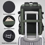 Mochila de viaje impermeable expandible 26–45 L con funda para portátil y opción de bolsa de deporte