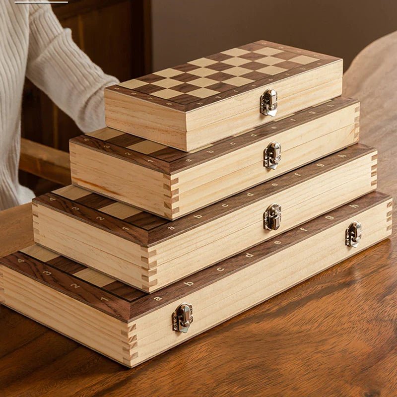 Juego de ajedrez portátil de madera magnético para divertirse en los viajes.