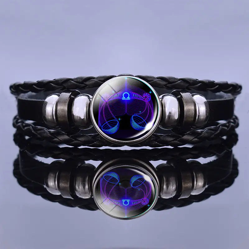 Pulsera de cuero con charm de astrología
