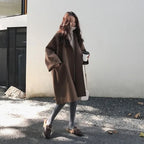 Abrigo oversize de mujer con solapas y bolsillos de parche, puños vueltos y hombros caídos, café o negro, tallas S a 4XL