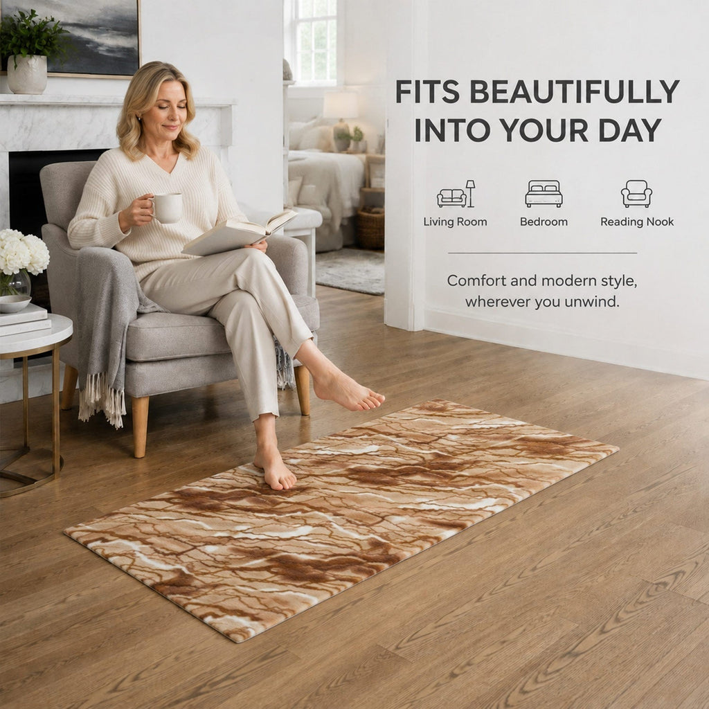 Alfombra de pelo sintético efecto mármol Bliss & Beyond con base acolchada de espuma