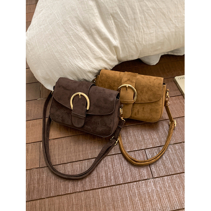 Bolso bandolera elegante de ante