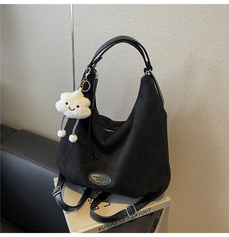 Bolso de hombro slouchy de ante suave