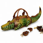 Bolso de mano con forma de cocodrilo