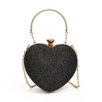 Clutch de noche glamuroso con forma de corazón