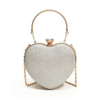 Clutch de noche glamuroso con forma de corazón