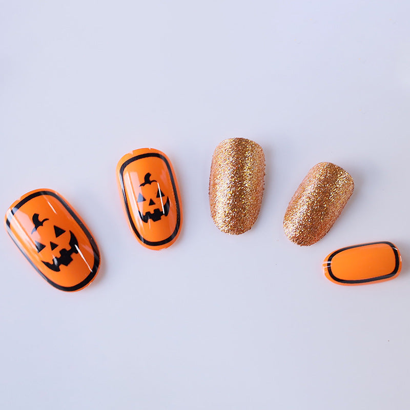 Decoraciones de uñas festivas de Halloween