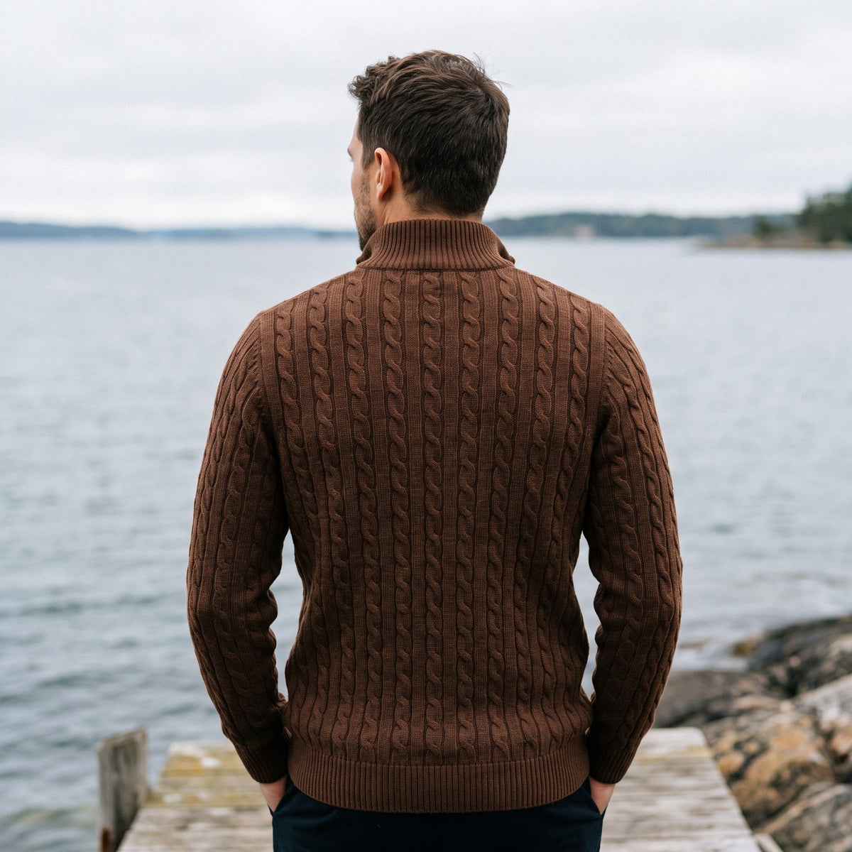 Jersey de Punto Trenzado con Media Cremallera y Cuello Alto para Hombre