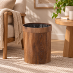 Papelera compacta de madera para organización minimalista del hogar