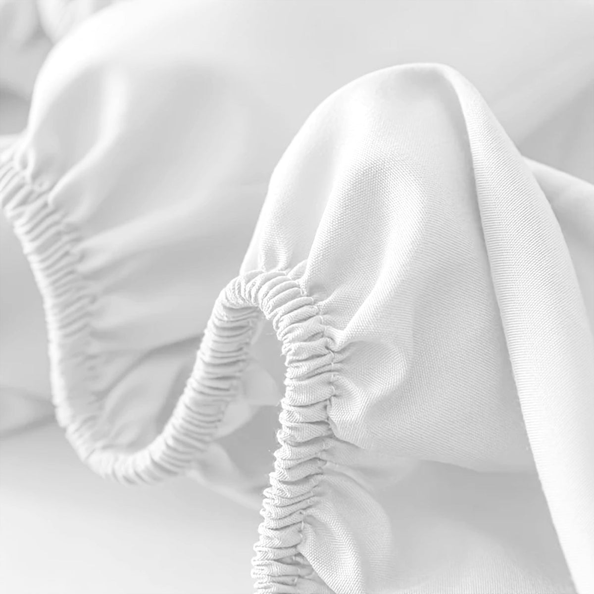 Sábana bajera ajustable de lujo – Comodidad sin esfuerzo para todas las estaciones