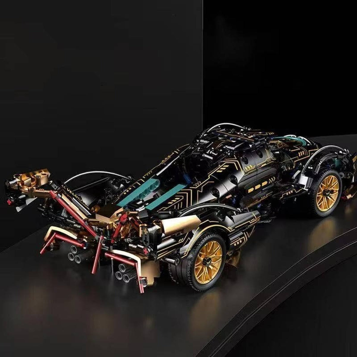 Set de Bloques de Construcción de Coche Modelo V12 de 1.690 Piezas con Dirección y Suspensión Funcionales
