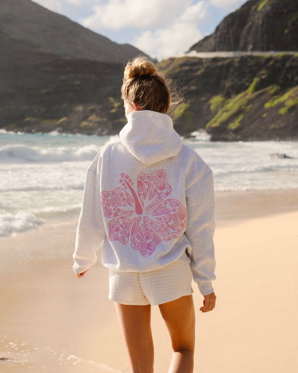 Sudadera oversize con estampado tropical - Ropa urbana cómoda