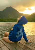 Sudadera oversize con estampado tropical - Ropa urbana cómoda