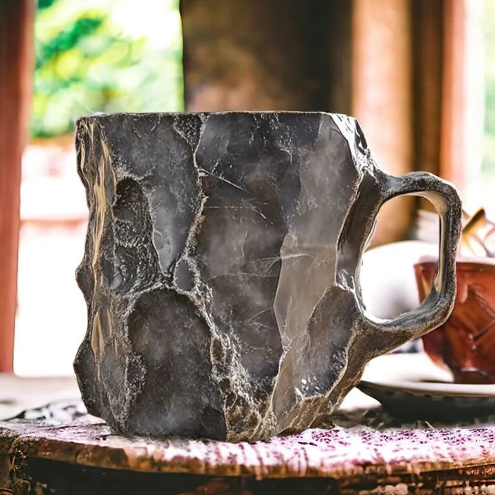 Taza de café artesanal de cristal mineral con aislamiento térmico – Apta para microondas 350–440 ml