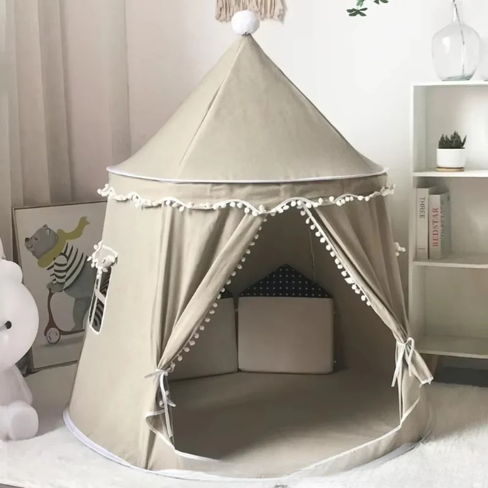 Tipi de lona infantil con estructura de madera y material de algodón