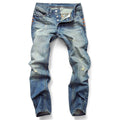 Vaqueros clásicos de denim para hombre