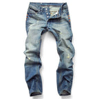 Vaqueros clásicos de denim para hombre