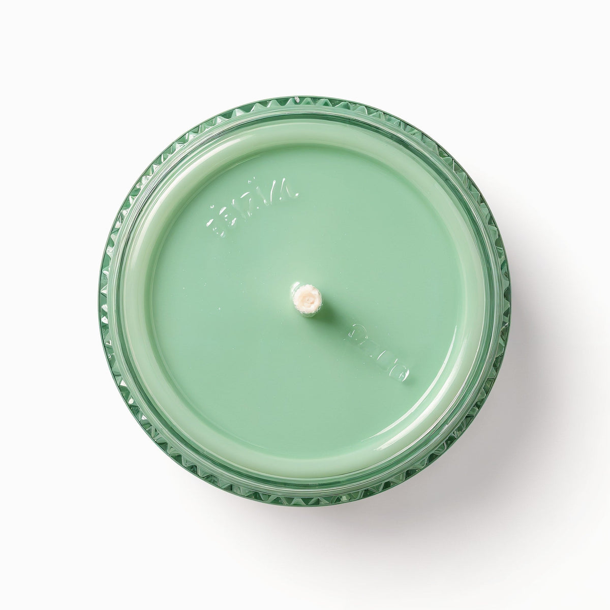 Tiendalodama Mint Refresh Soy Candle en tarro verde menta con relieve