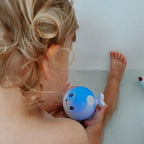 ™ Juguete de baño con ballena