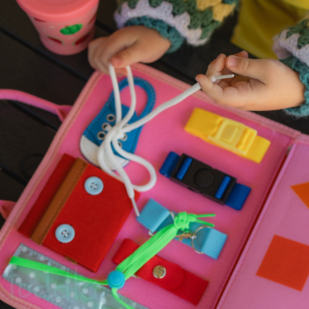 ™ Tablero de actividades Montessori