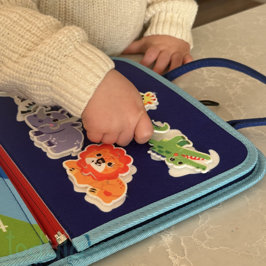 ™ Tablero de actividades Montessori