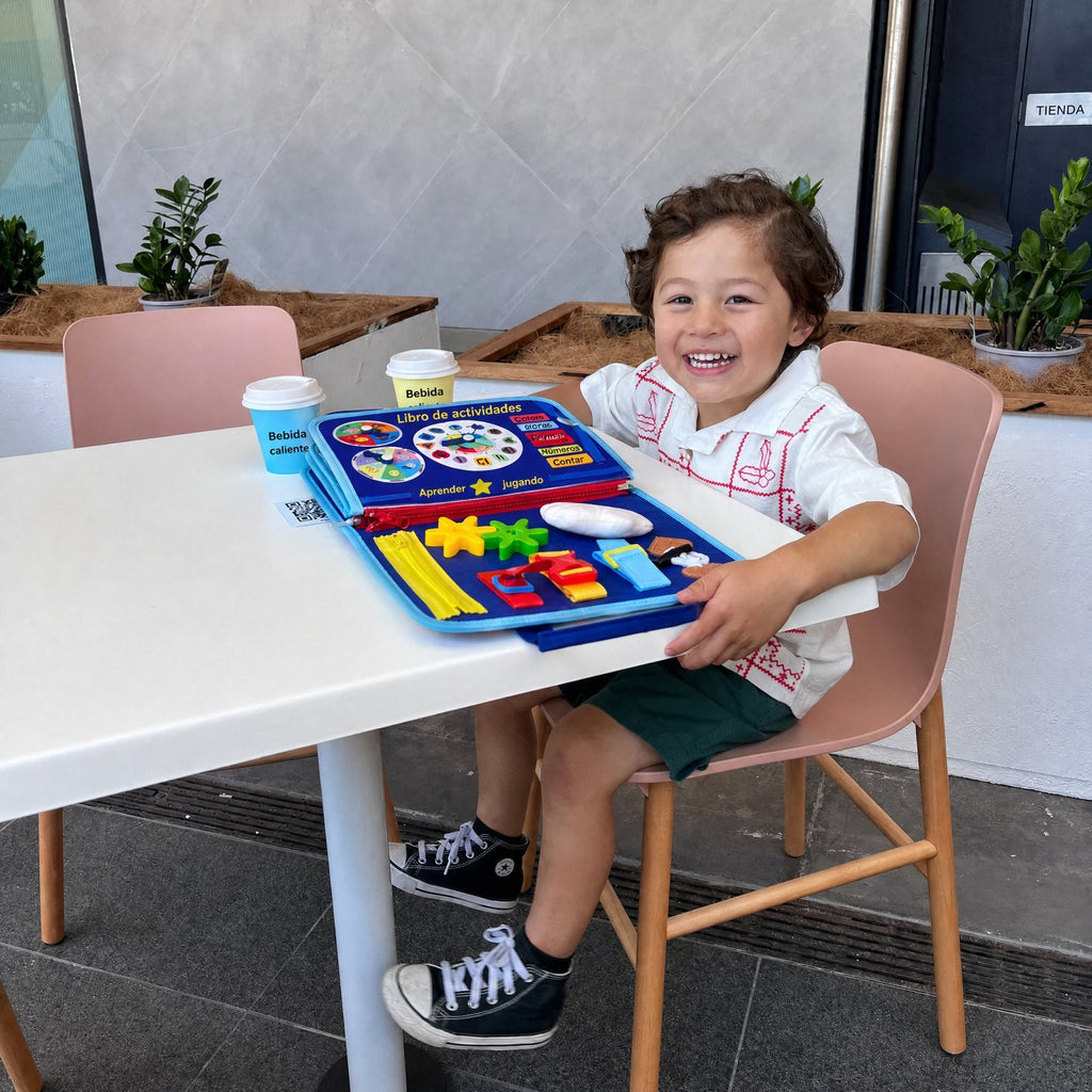 Tablero de Actividades Montessori para Niños