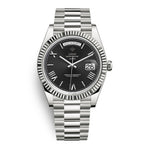 Reloj automático para hombre con indicador de día y fecha: atemporal y elegante.