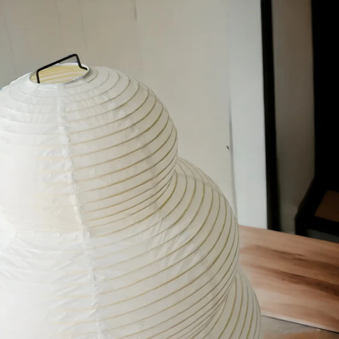 Lámpara de pie japonesa de papel de arroz Wabi-Sabi para una vida serena