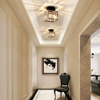 Lámpara de techo de cristal – Estructura de latón y diseño compacto