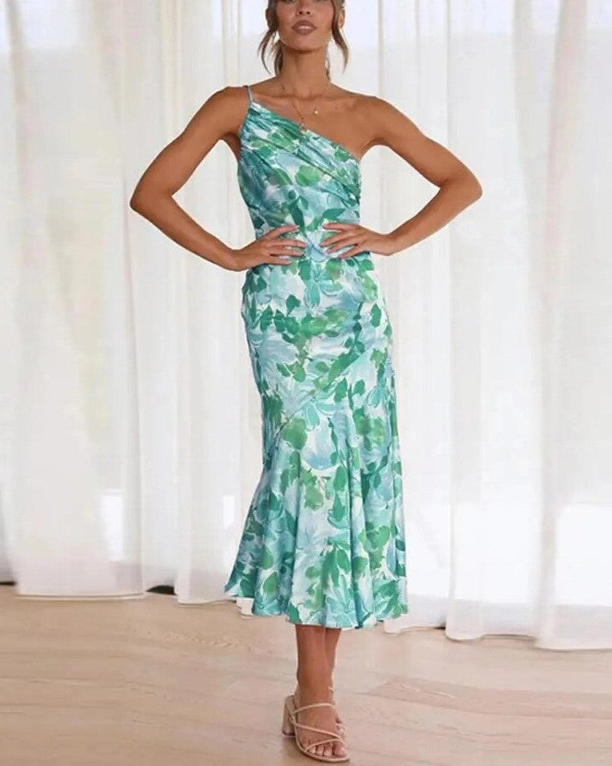 Vestido midi de invitada de boda con estampado floral y un solo hombro para mujer