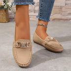 Mocasines elegantes para mujer con detalle de cadena de cristal