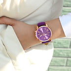 Reloj cronógrafo moderno para mujer con números romanos