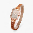 Reloj cuadrado de moda para mujer con correa magnética