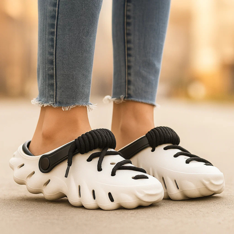 Zuecos Wayfarer con cordones para mujer: comodidad y estilo para todos los días.